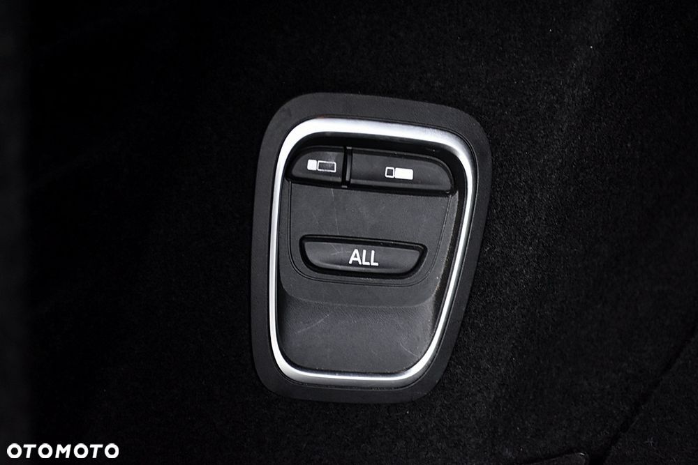 Renault Grand Scenic dCi 130 FAP Start & Stop Bose Edition - 23
