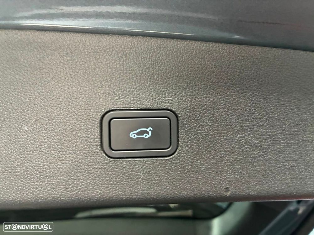 Xpeng G9 78.2 kWh Standard Range - 55