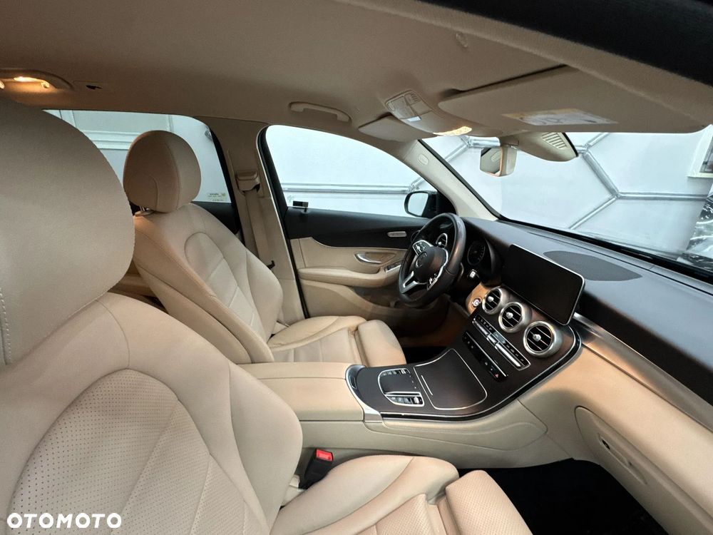 Mercedes-Benz GLC 200 d 4-Matic - 14