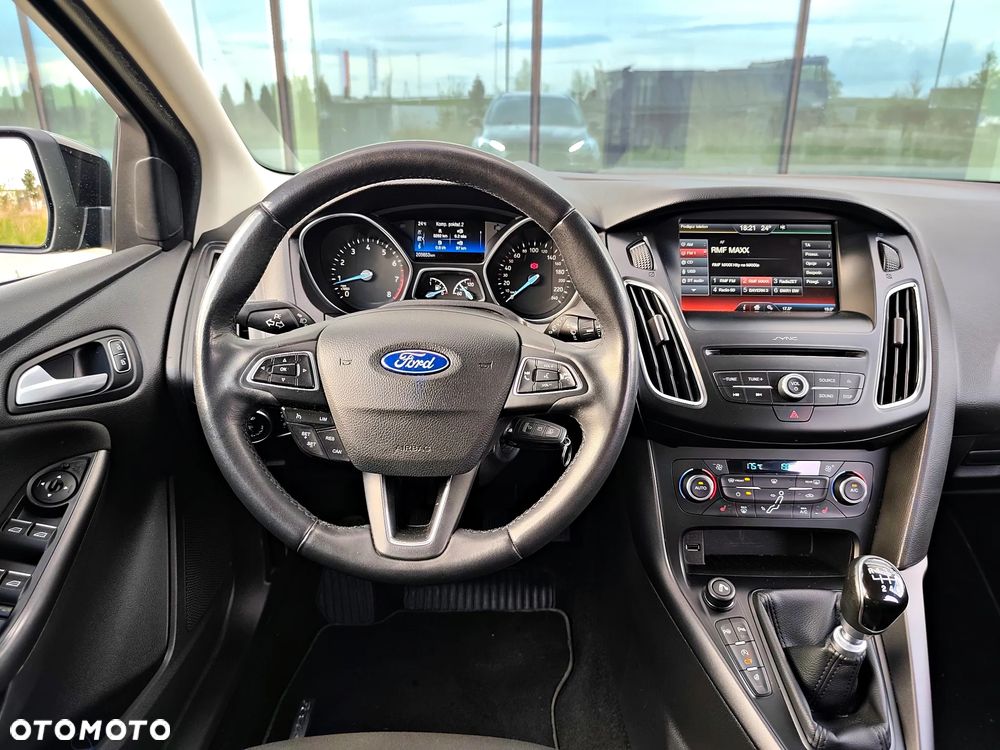 Ford Focus 1.0 EcoBoost Titanium - 7