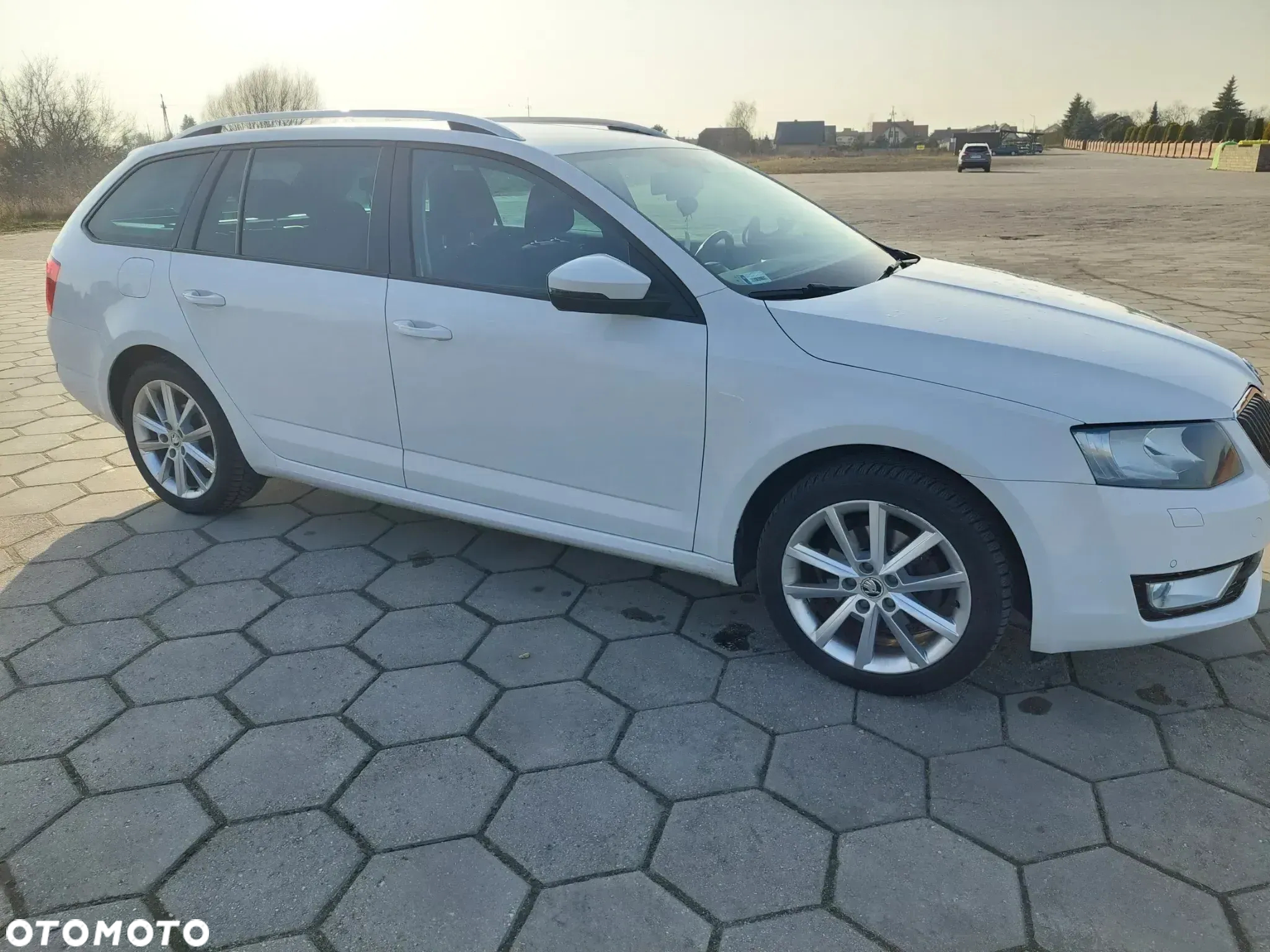 Skoda Octavia 2.0 TDI Ambition DSG - 5