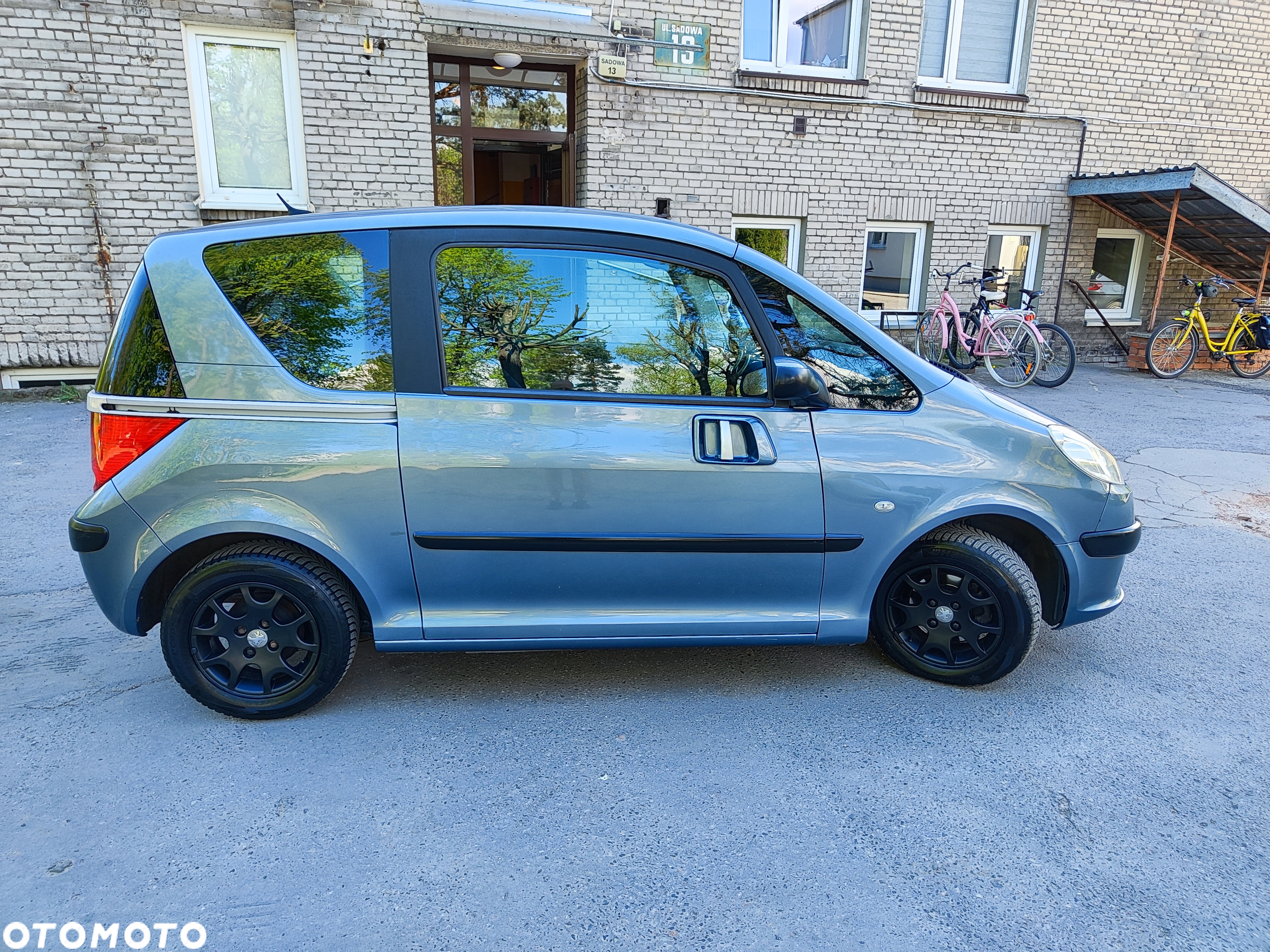 Peugeot 1007 HDi 70 Tendance - 10