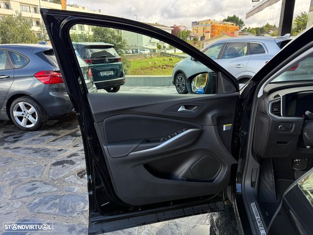 Opel Grandland 1.2 T Ultimate AT - 6