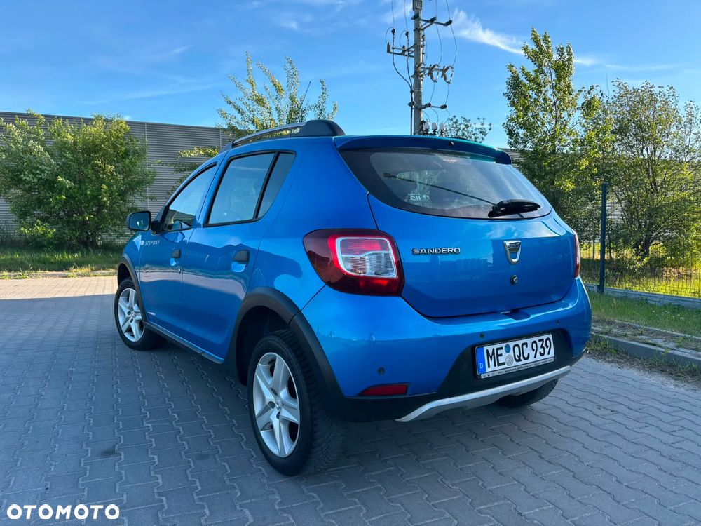 Dacia Sandero 0.9 TCe Laureate - 4