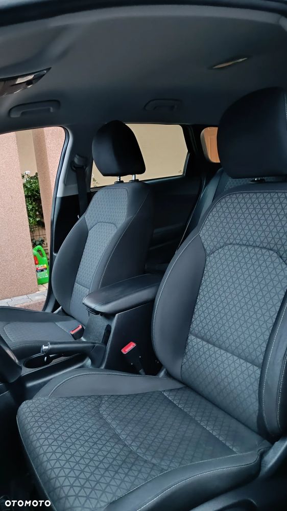 Kia Ceed 1.6 CRDi SCR M DCT - 15