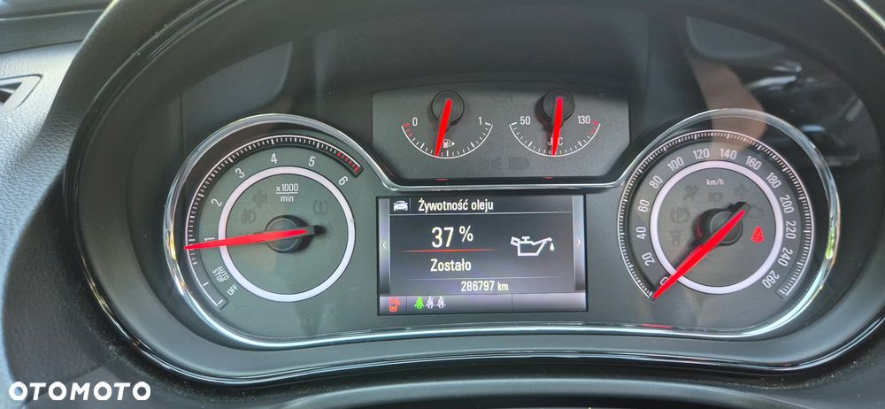 Opel Insignia 2.0 CDTI Cosmo S&S - 21