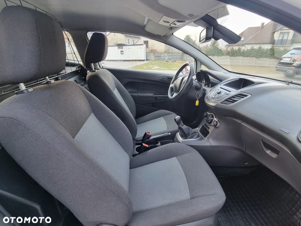 Ford Fiesta 1.5 TDCi Silver X - 10