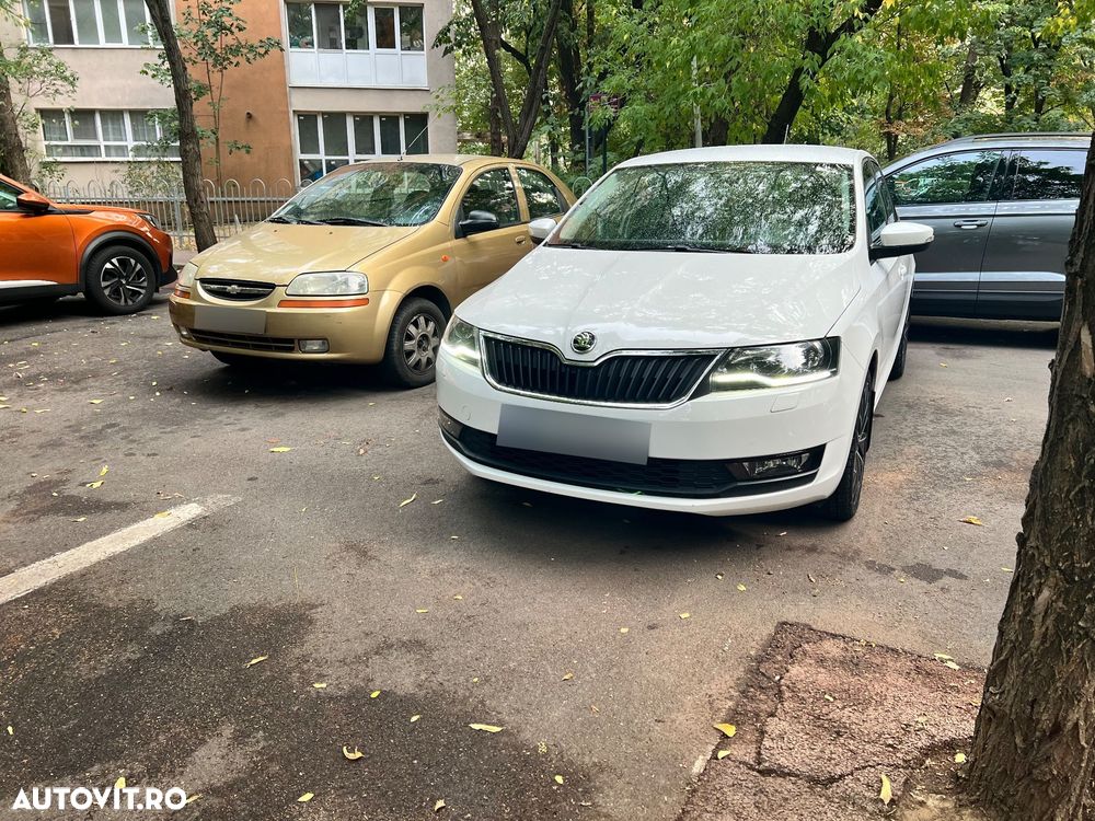 Skoda RAPID Spaceback 1.4 TSI Ambition DSG - 1