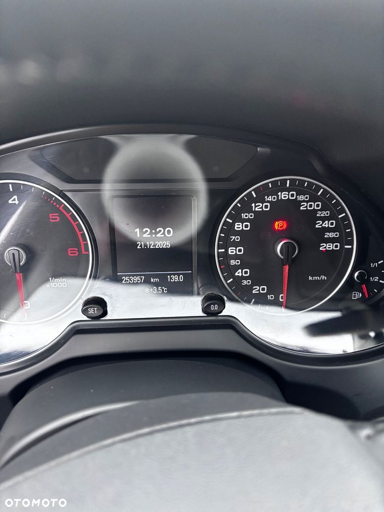 Audi Q5 2.0 TDI (clean diesel) ultra - 4