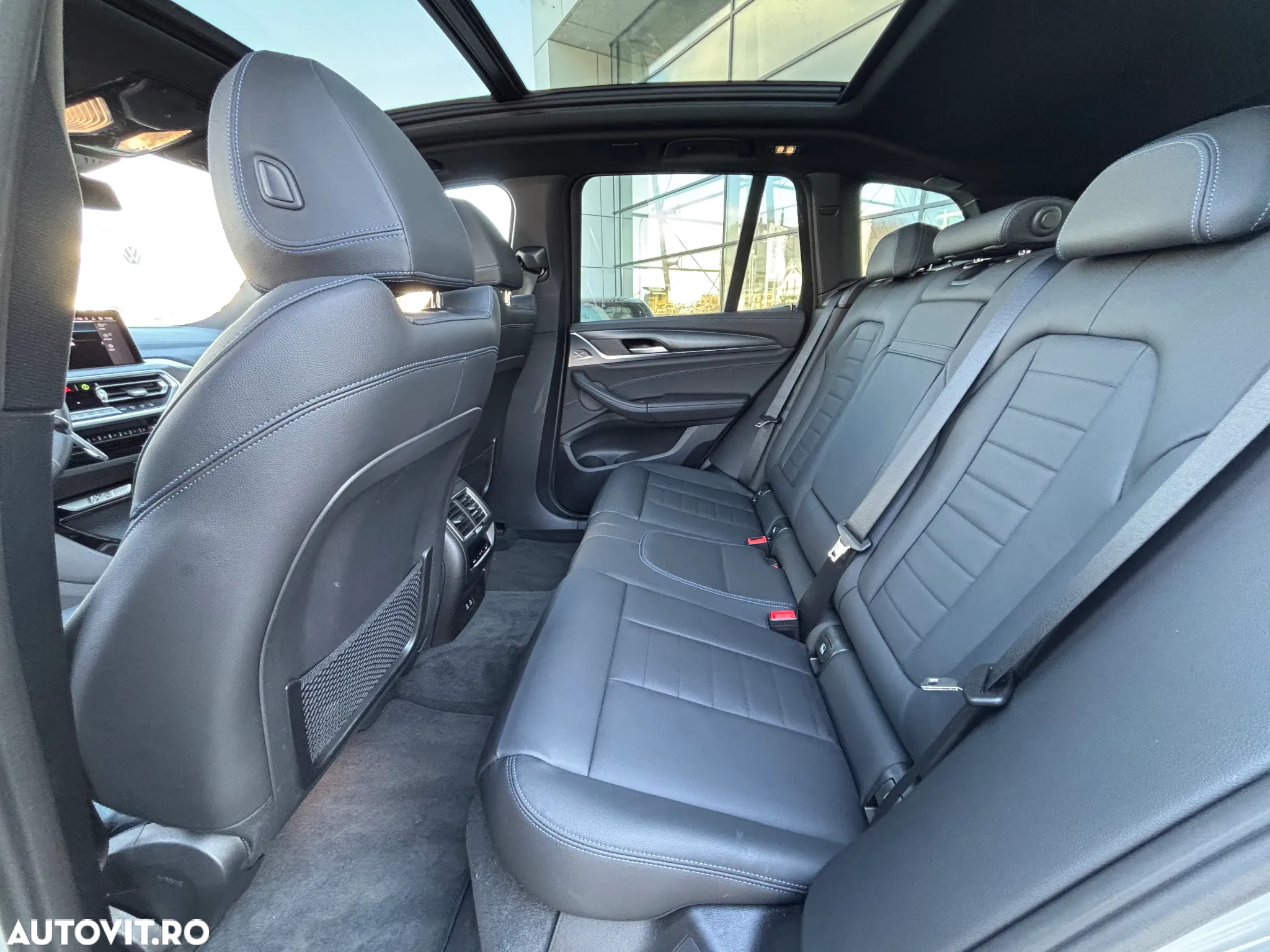 BMW iX3 Standard - 10