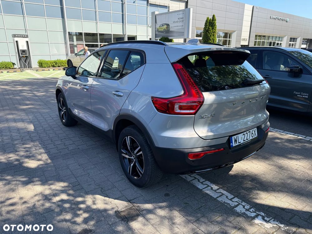 Volvo XC 40 B3 Plus Dark - 7