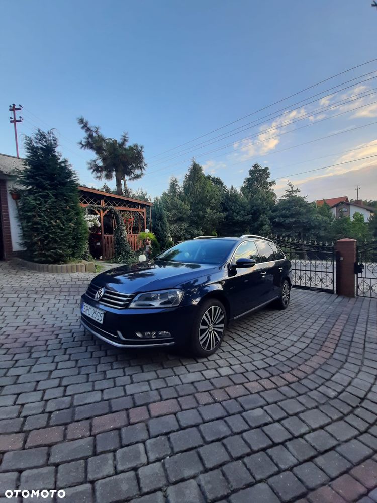 Volkswagen Passat 1.6 TDI BlueMotion Technology Highline - 1