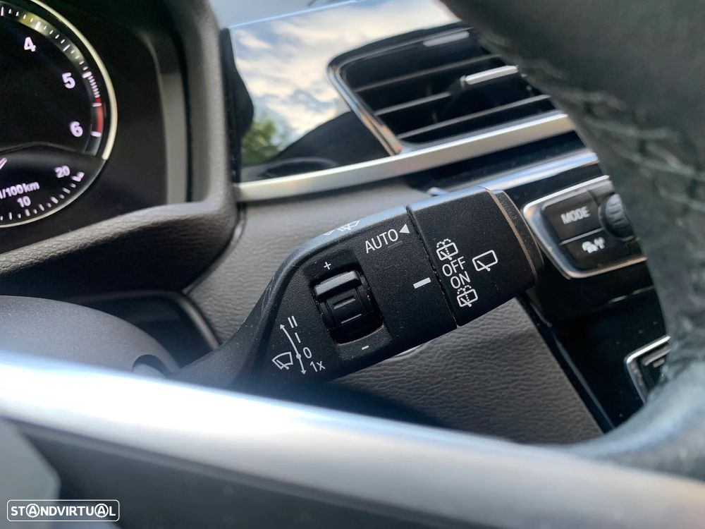 BMW X1 16 d sDrive Auto xLine - 34