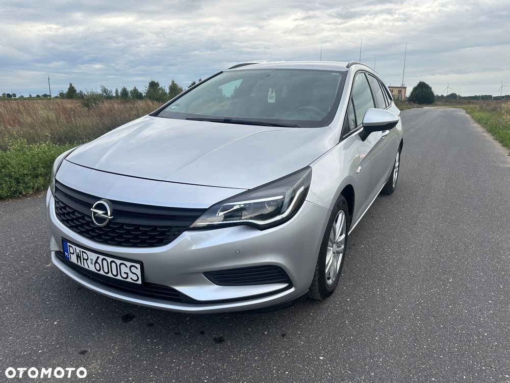 Opel Astra - 2