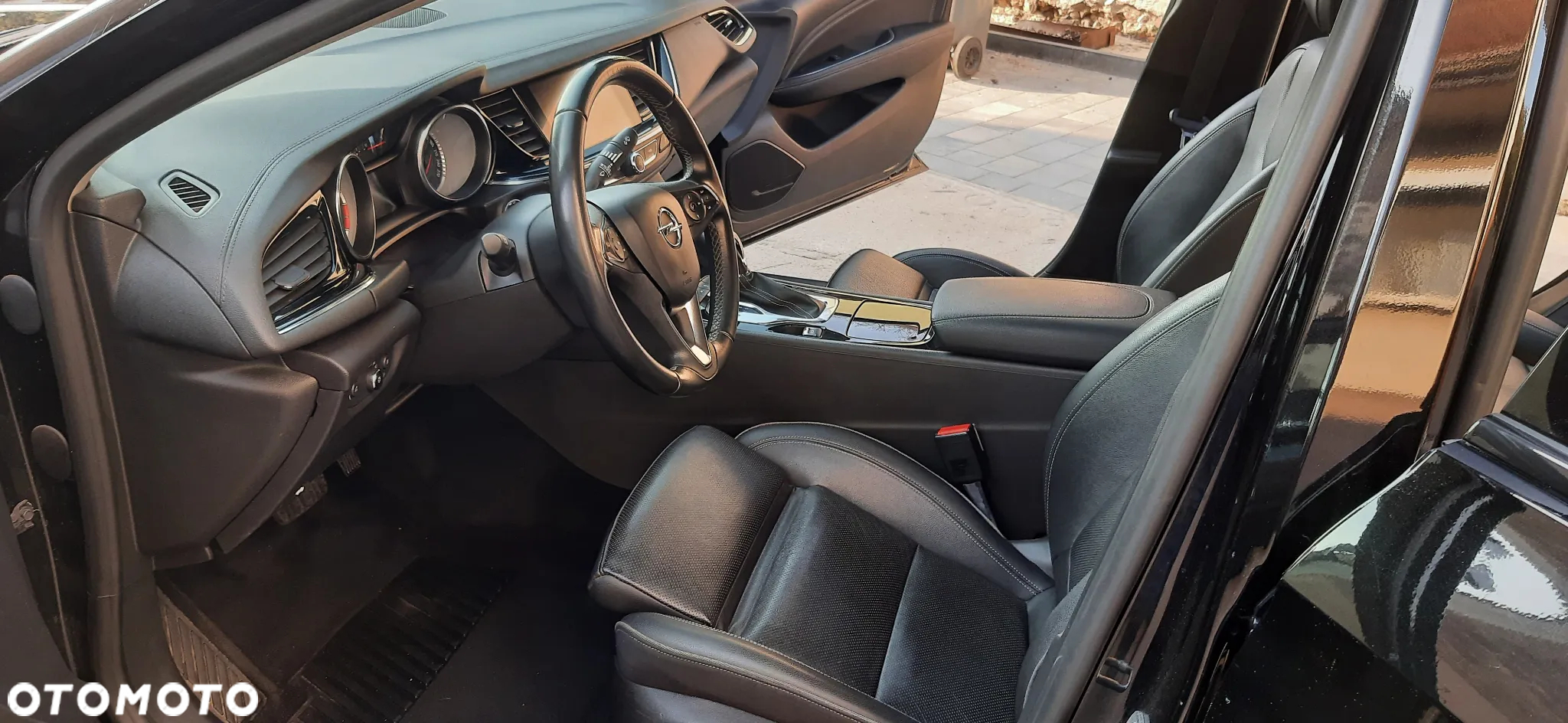 Opel Insignia 1.6 CDTI Sports Tourer - 14