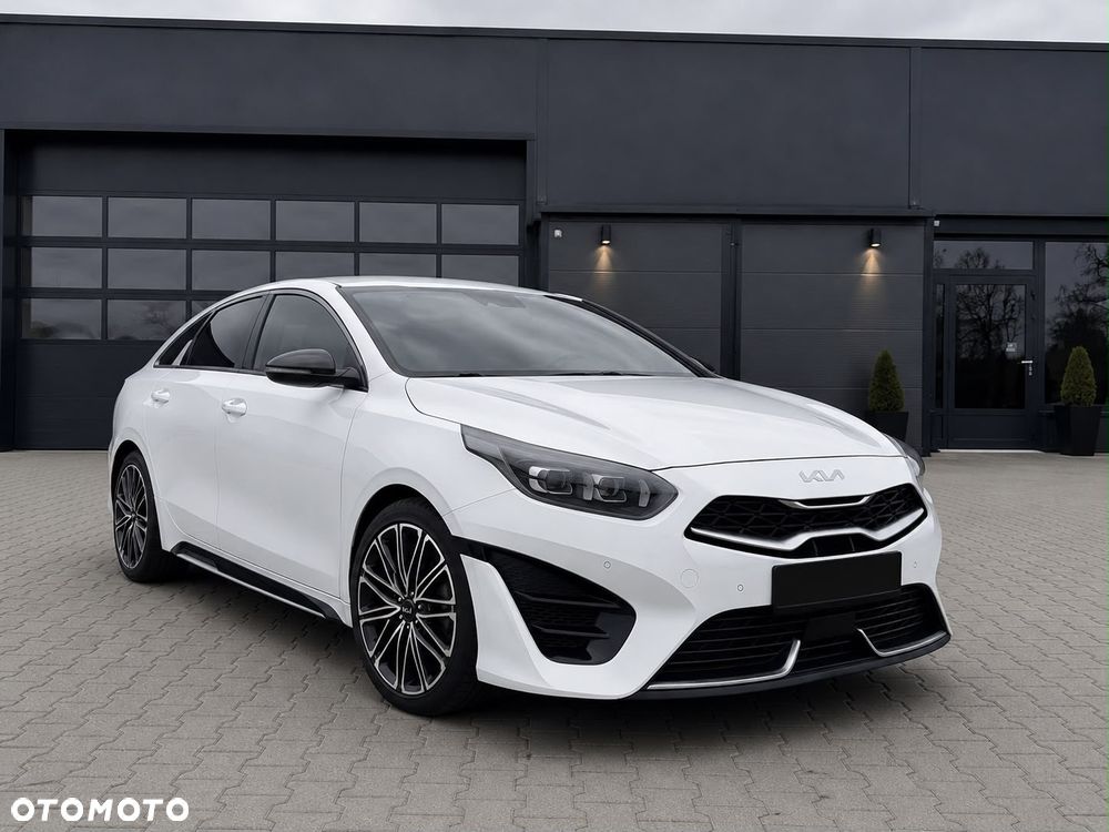 Kia ProCeed 1.5 T-GDI DCT7 OPF GT LINE - 4