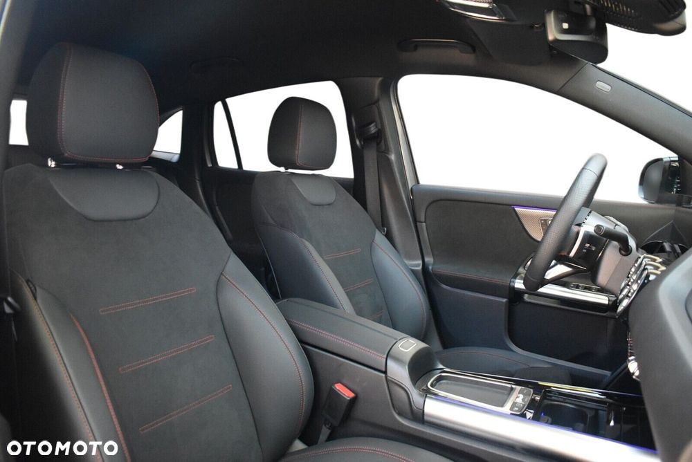 Mercedes-Benz GLA 200 d AMG Line 8G-DCT - 8