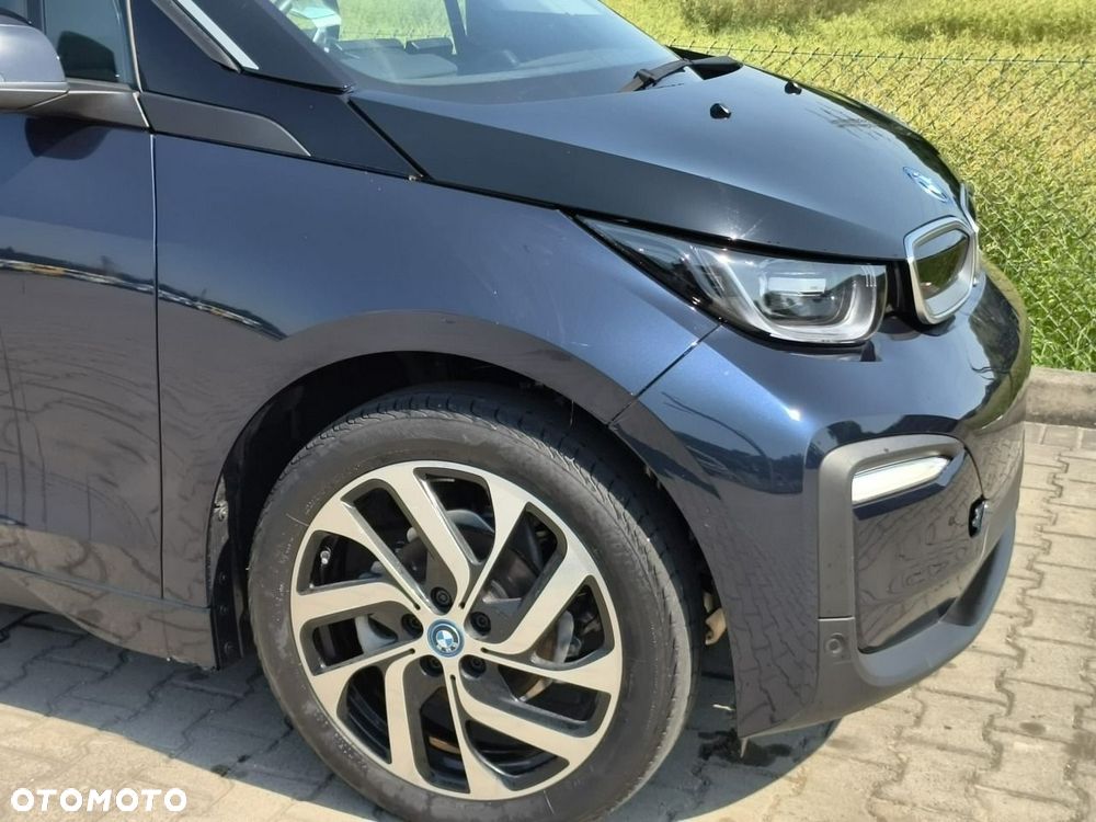 BMW i3 - 24