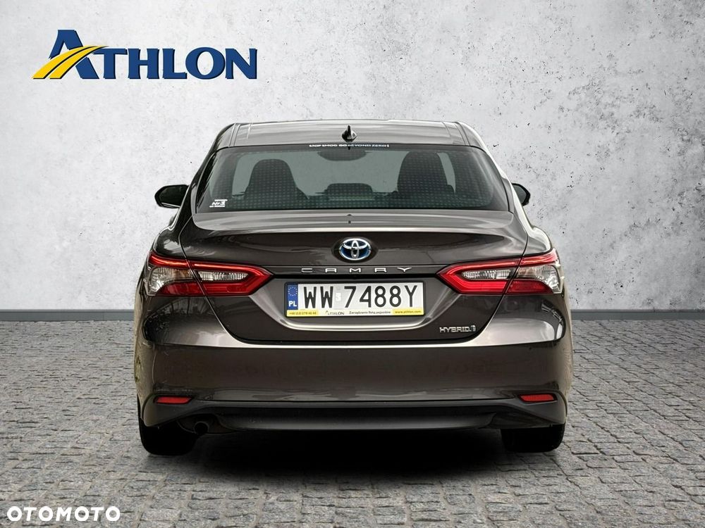 Toyota Camry 2.5 Hybrid Prestige CVT - 4