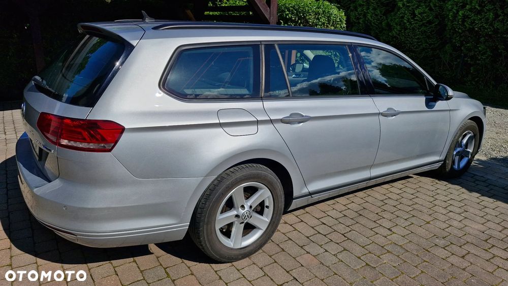 Volkswagen Passat 2.0 TDI BMT Trendline - 6