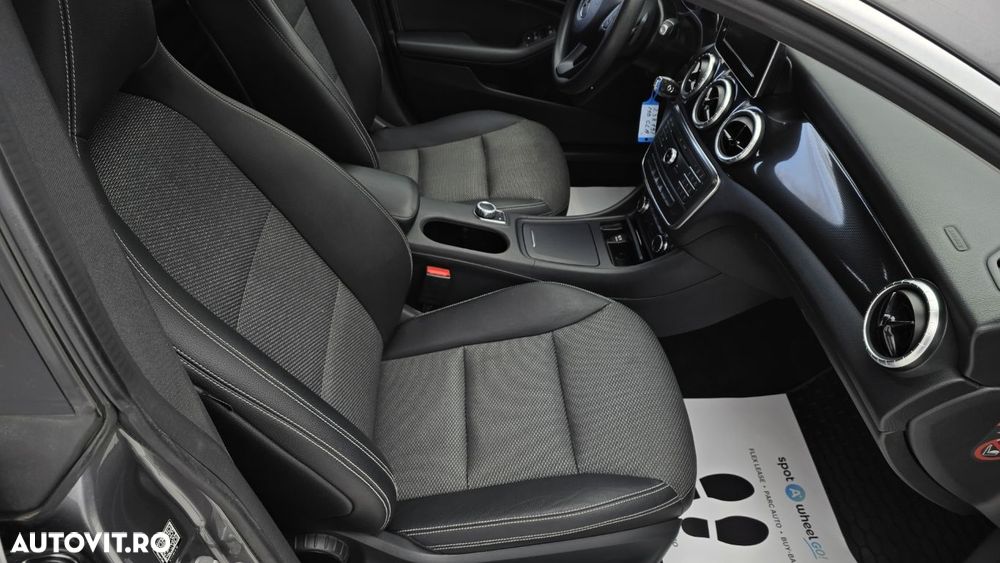 Mercedes-Benz CLA - 19