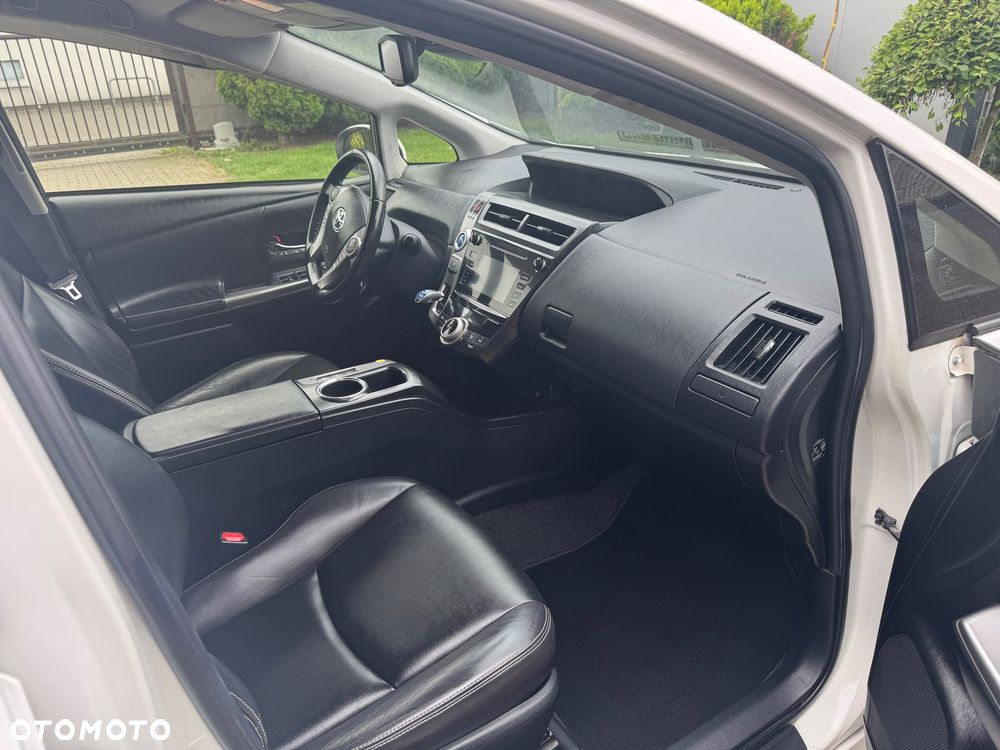 Toyota Prius+ (Hybrid) Executive - 22