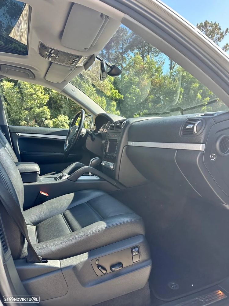 Porsche Cayenne S Tiptronic - 13