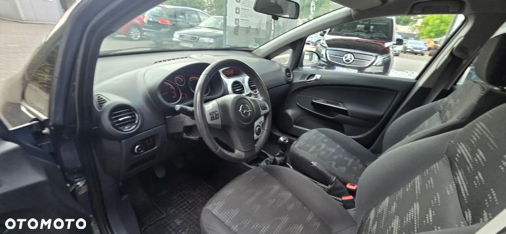 Opel Corsa 1.4 (ecoFLEX) Start/Stop Innovation - 32