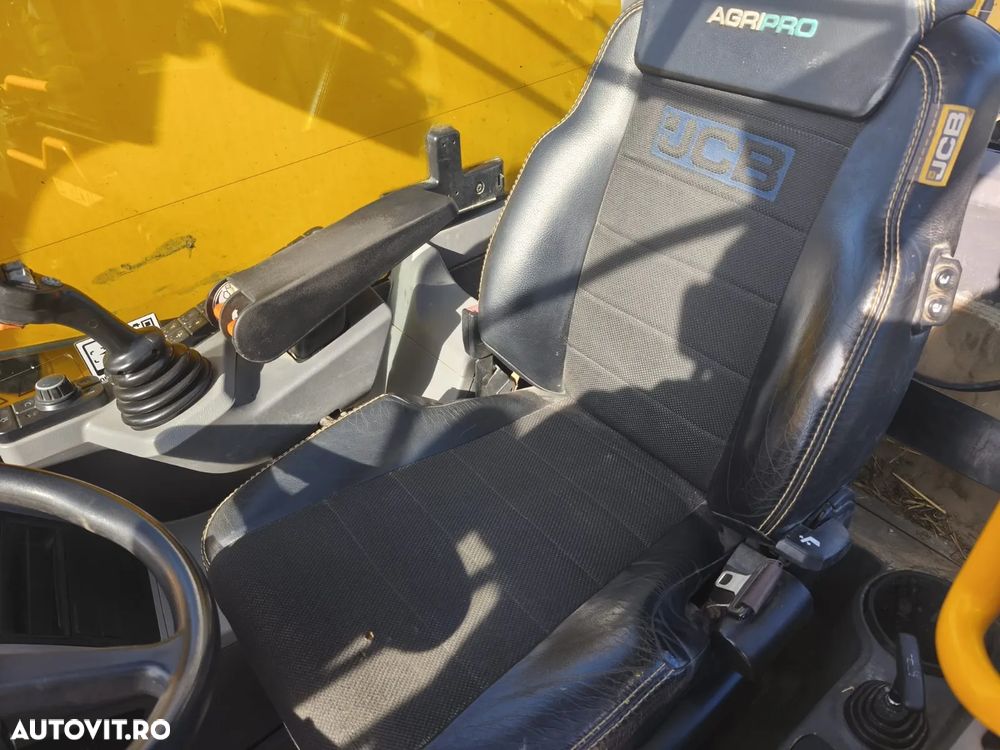 JCB 560-80 AGRI PRO / JCB 560-80 AGRI SUPER - 11