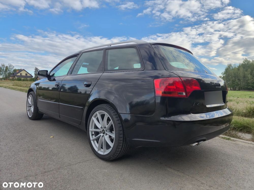 Audi A4 Avant 2.0 TDI - 14