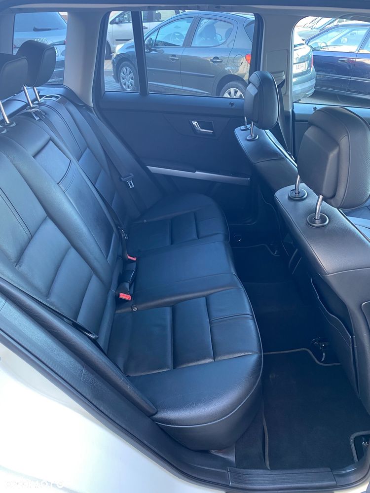 Mercedes-Benz GLK 220 CDI 4Matic (BlueEFFICIENCY) 7G-TRONIC - 9