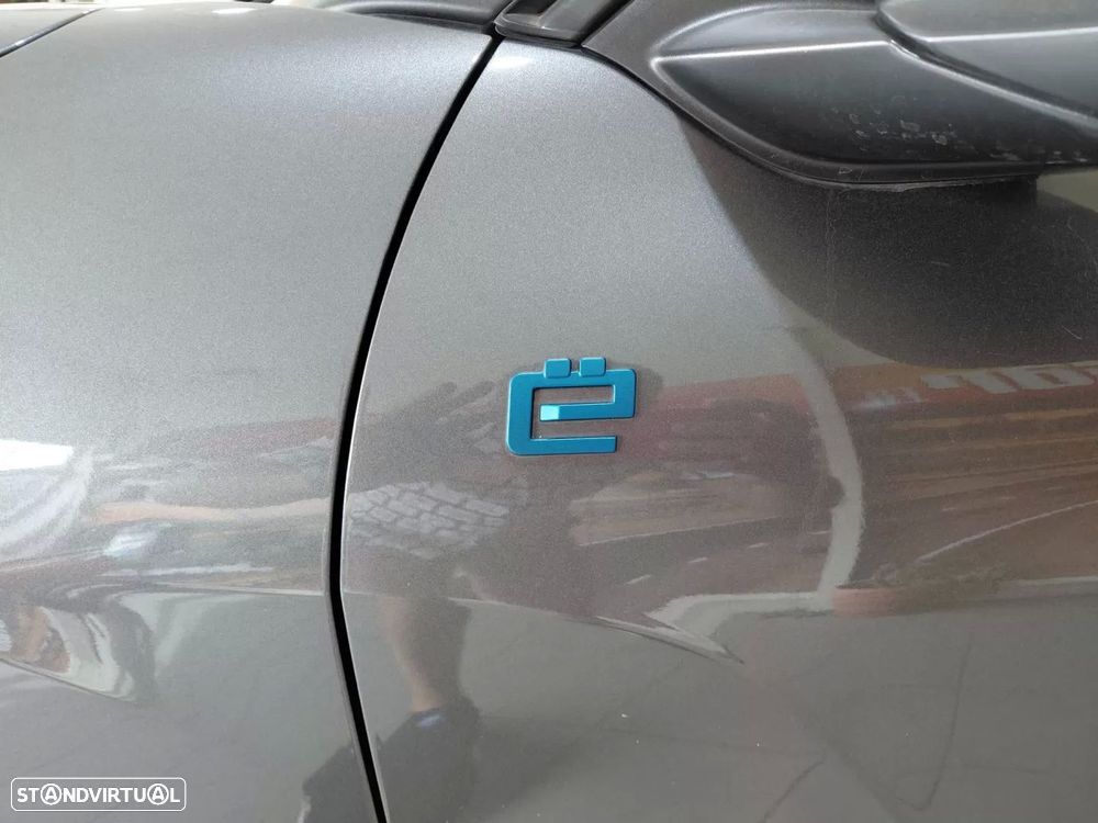 Citroën e-C4 50 kWh Shine - 8