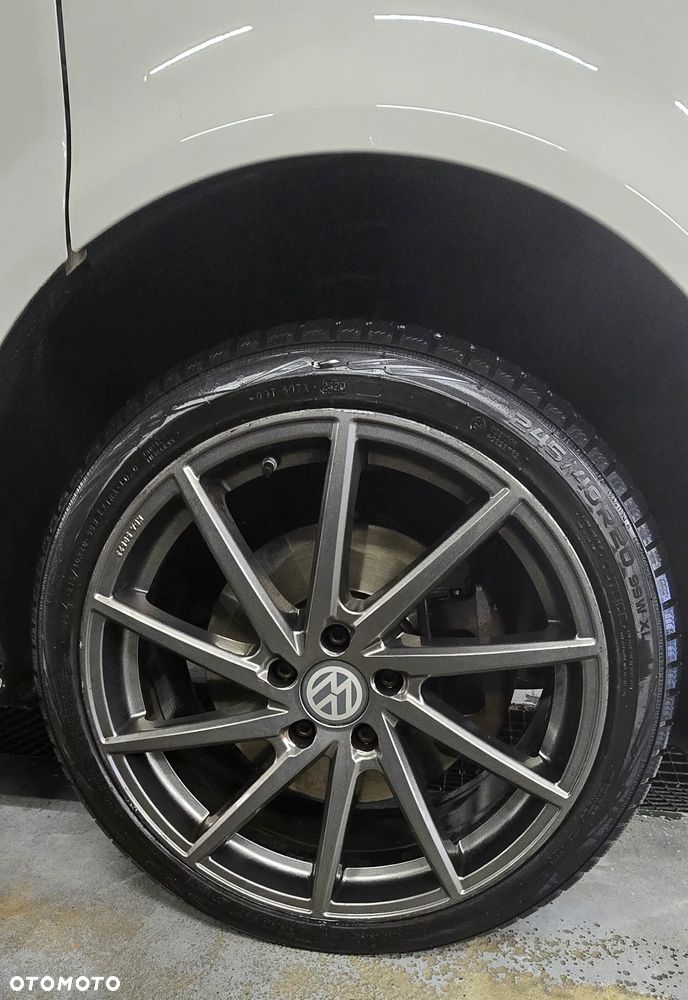 Volkswagen Transporter L2 4Motion DSG - 2