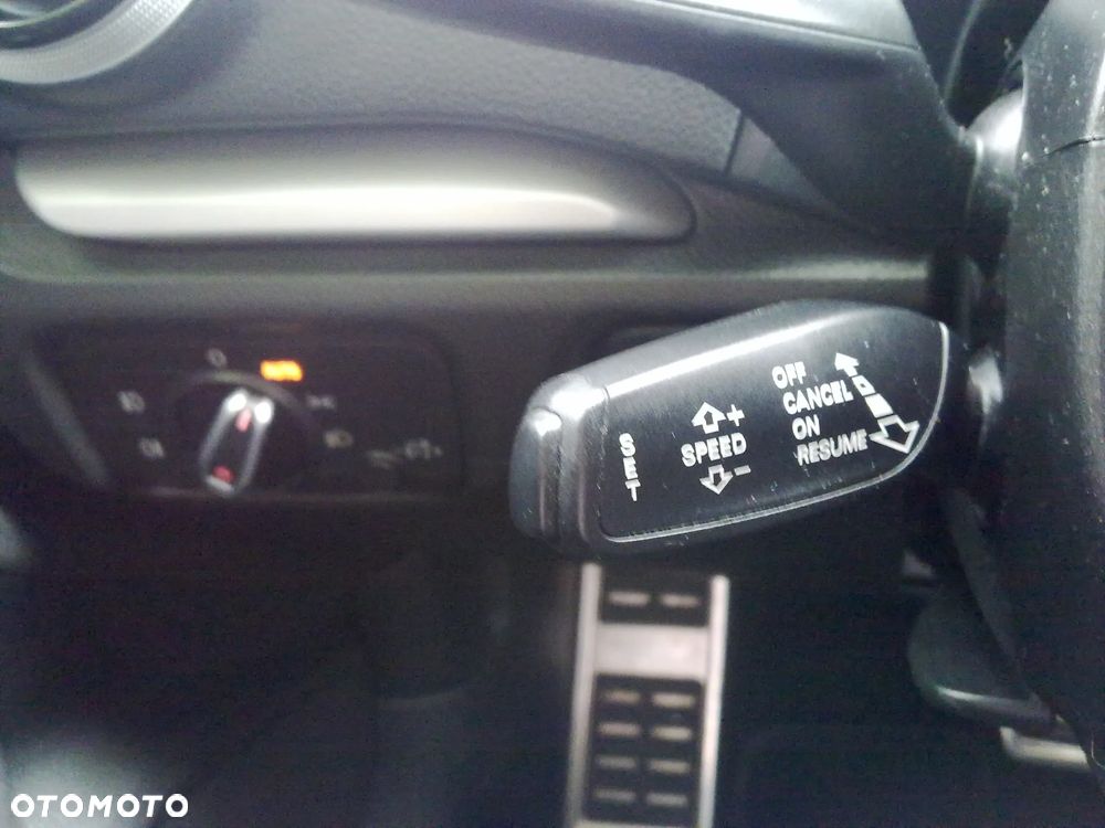 Audi A3 Limousine 1.8 TFSI S tronic S line Sportpaket - 29
