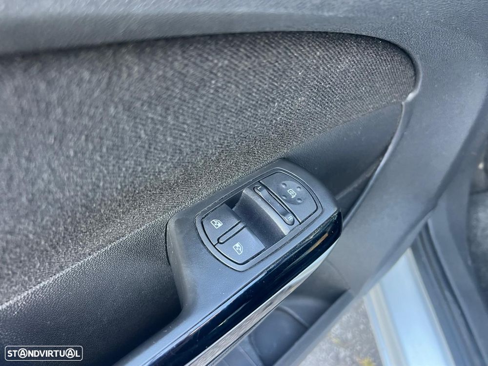 Opel Corsa 1.3 CDTI Cosmo - 16