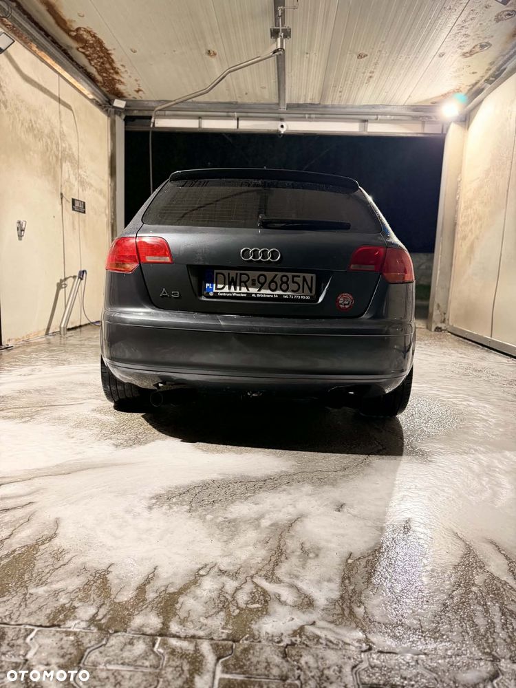 Audi A3 Sportback 2.0 TDI DPF Ambiente - 4