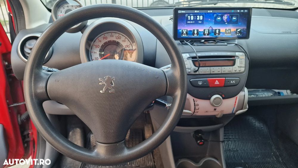 Peugeot 107 One 1.0 E - 12