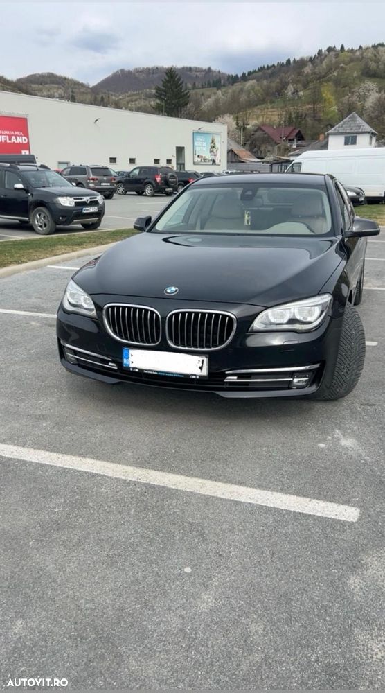 BMW Seria 7 730d xDrive - 4
