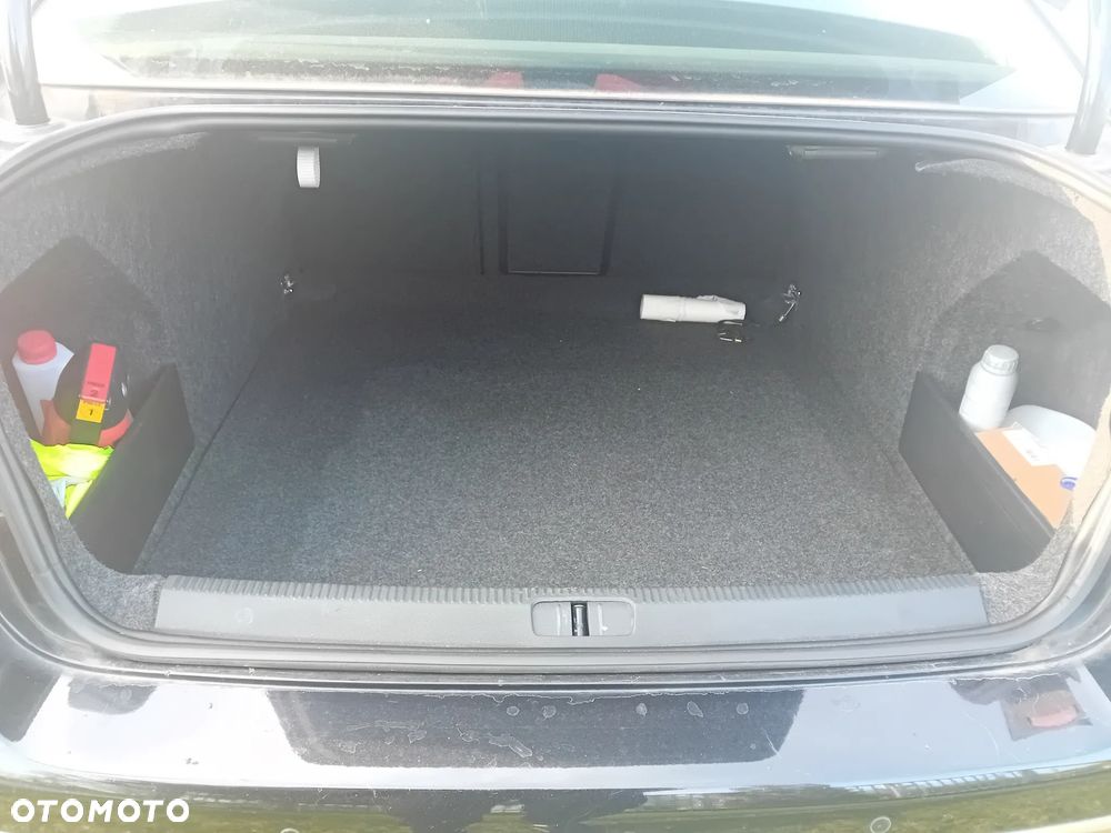 Volkswagen Passat 1.8 TSI Comfortline - 6