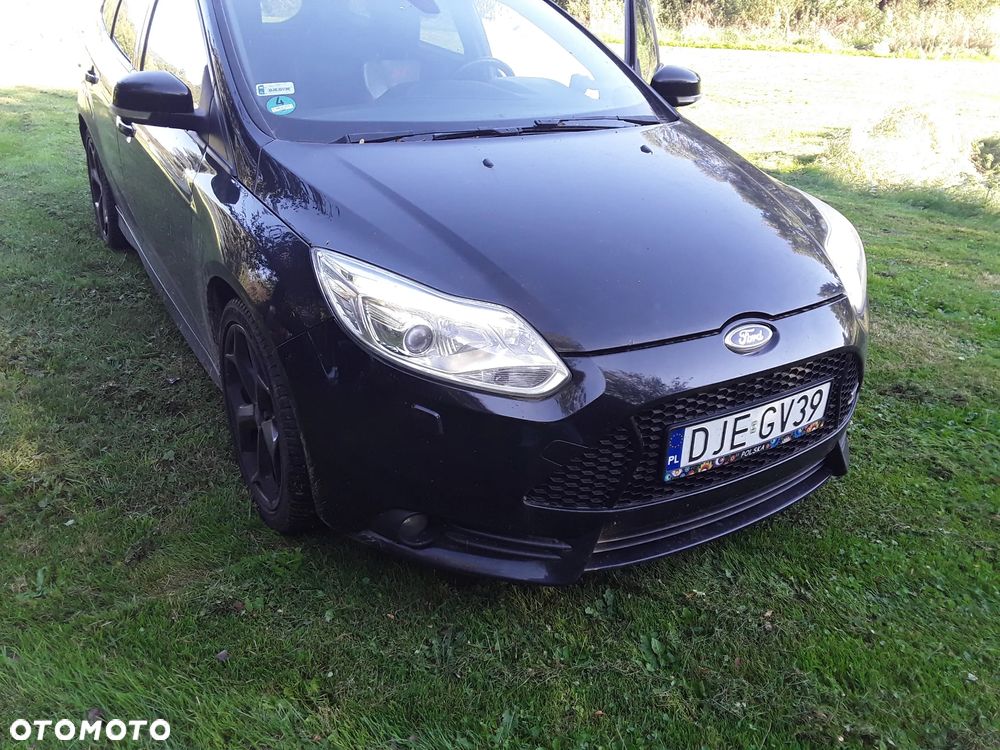 Ford Focus ST - 5