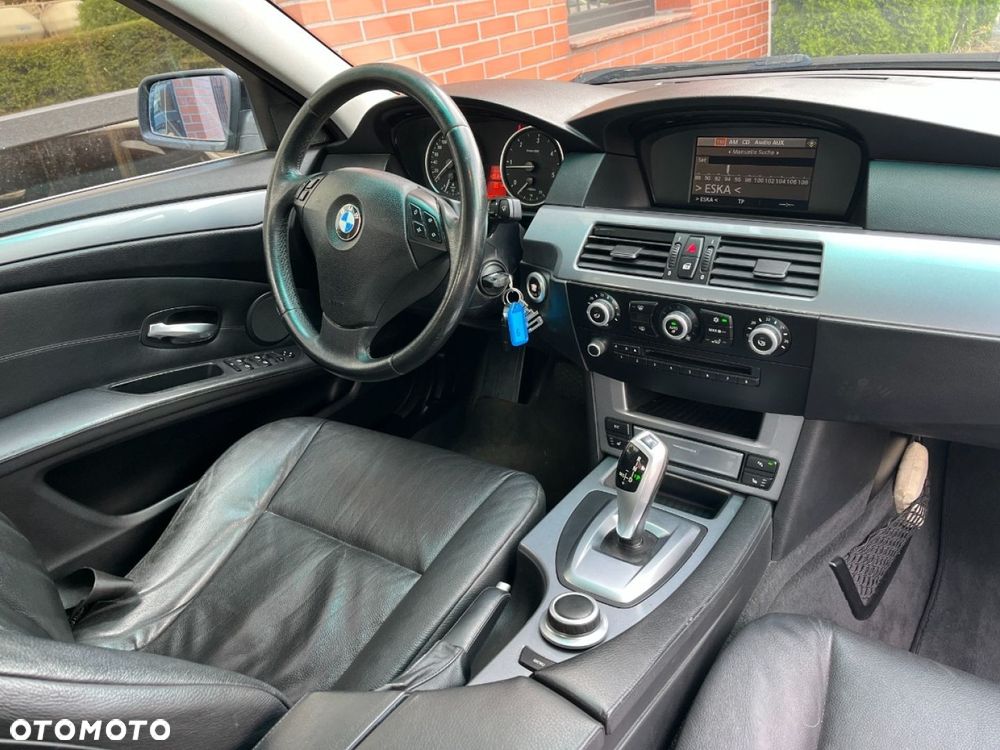 BMW Seria 5 520d - 7