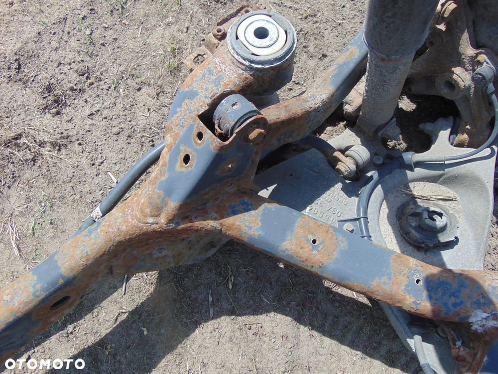 Belka tył audi a4 b7 - 5