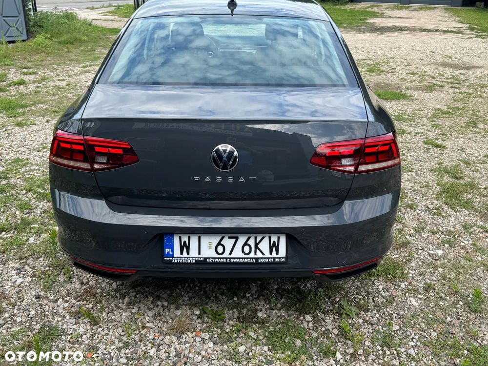 Volkswagen Passat 2.0 TSI Business DSG - 15