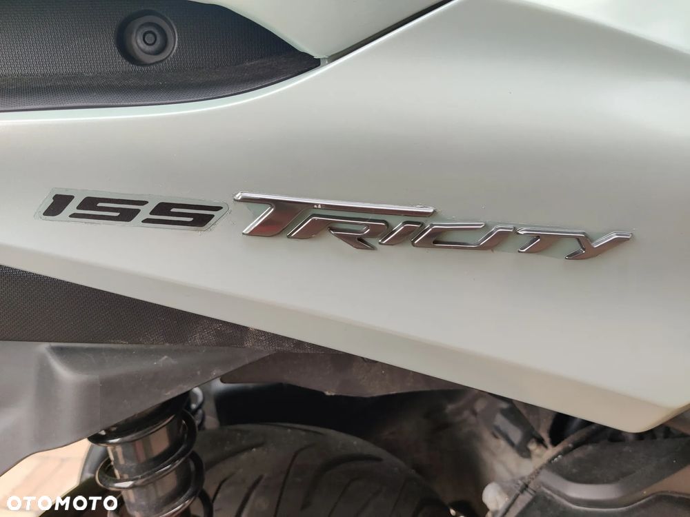 Yamaha Tricity - 7