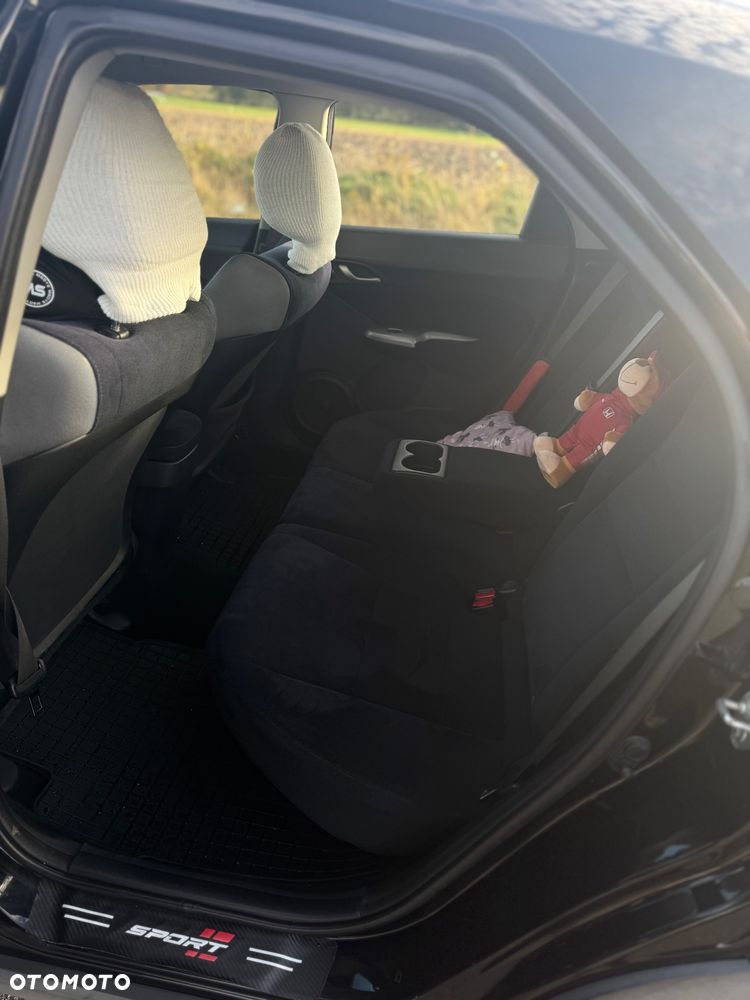 Honda Civic 1.8 Comfort - 11