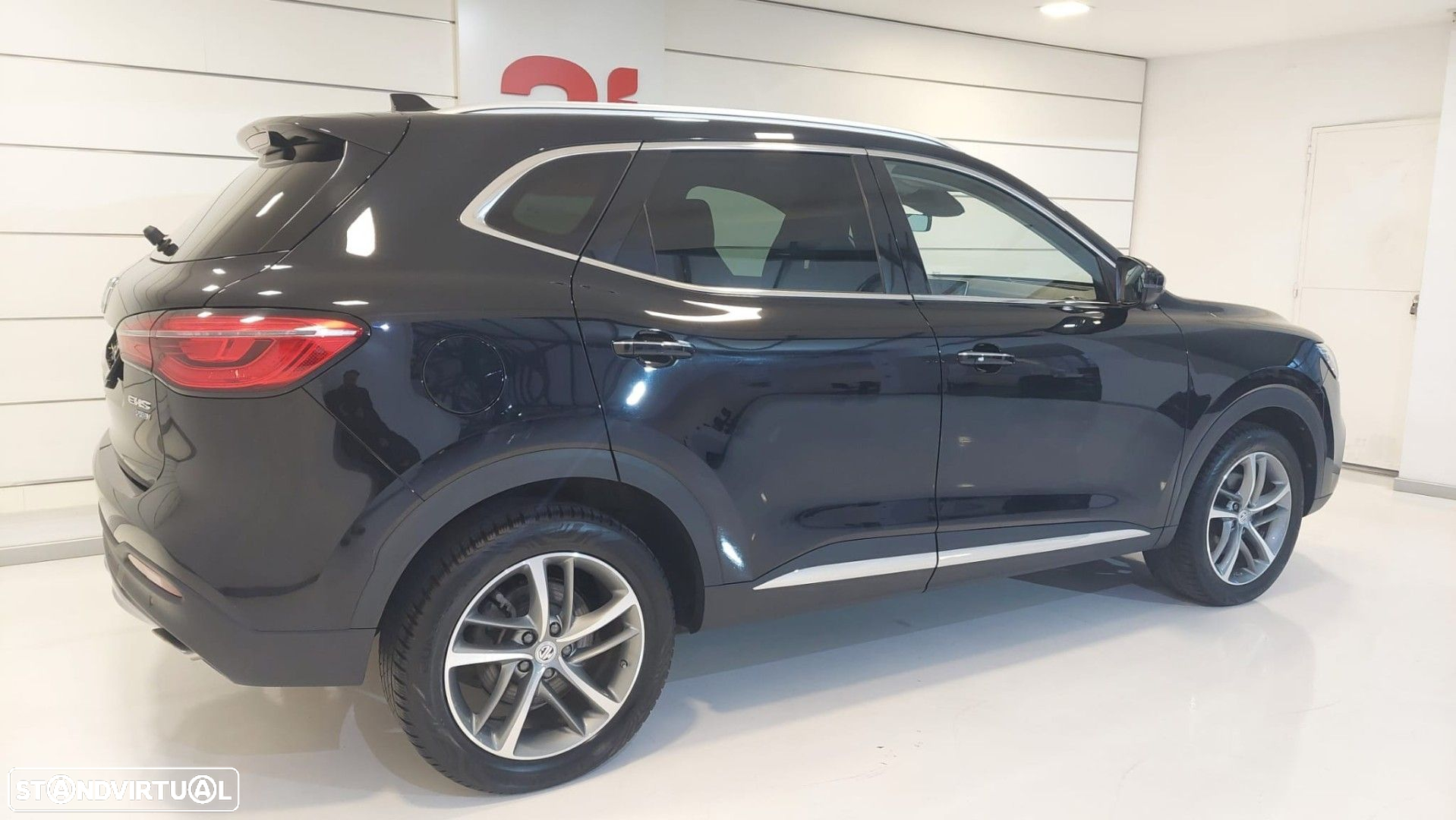 MG EHS 1.5 T-GDI Plug-in Hybrid Luxury - 6