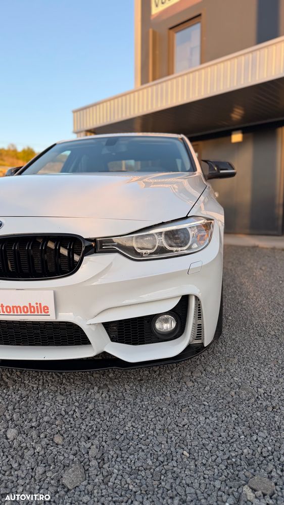 BMW Seria 3 320d Aut. Sport Line - 24