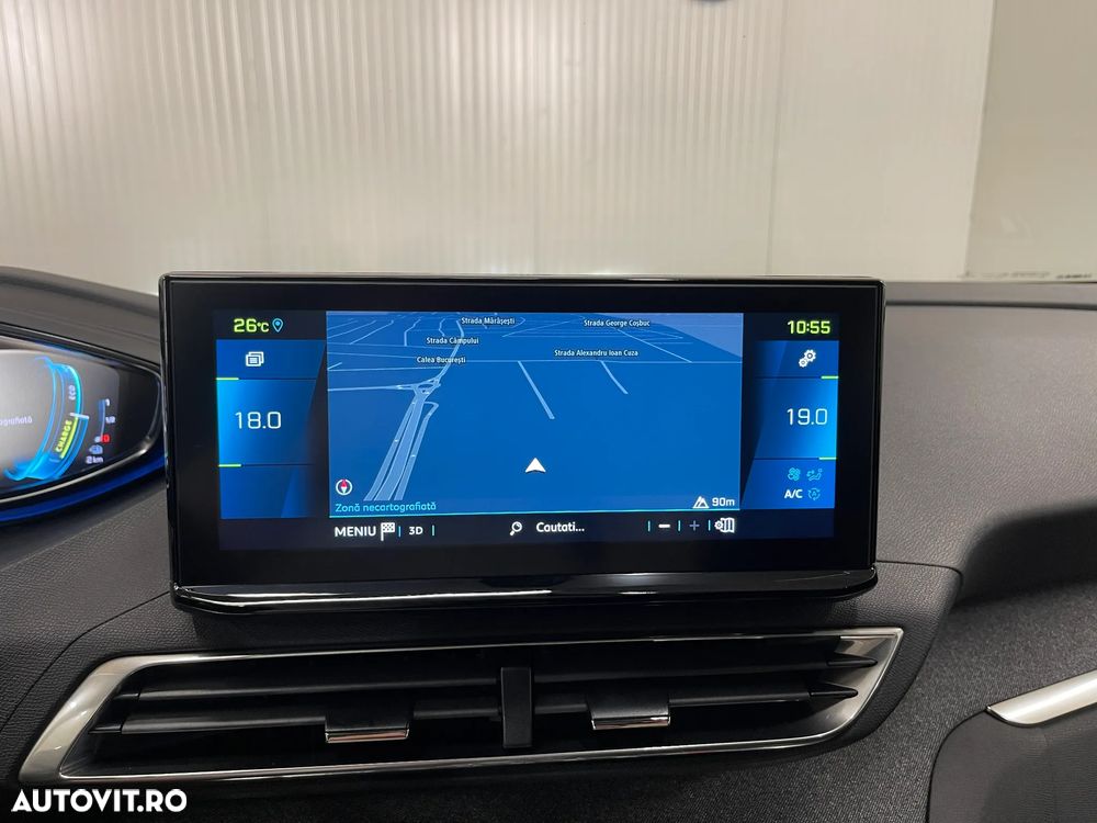 Peugeot 3008 Hybrid 225 e-EAT8 Roadtrip - 16