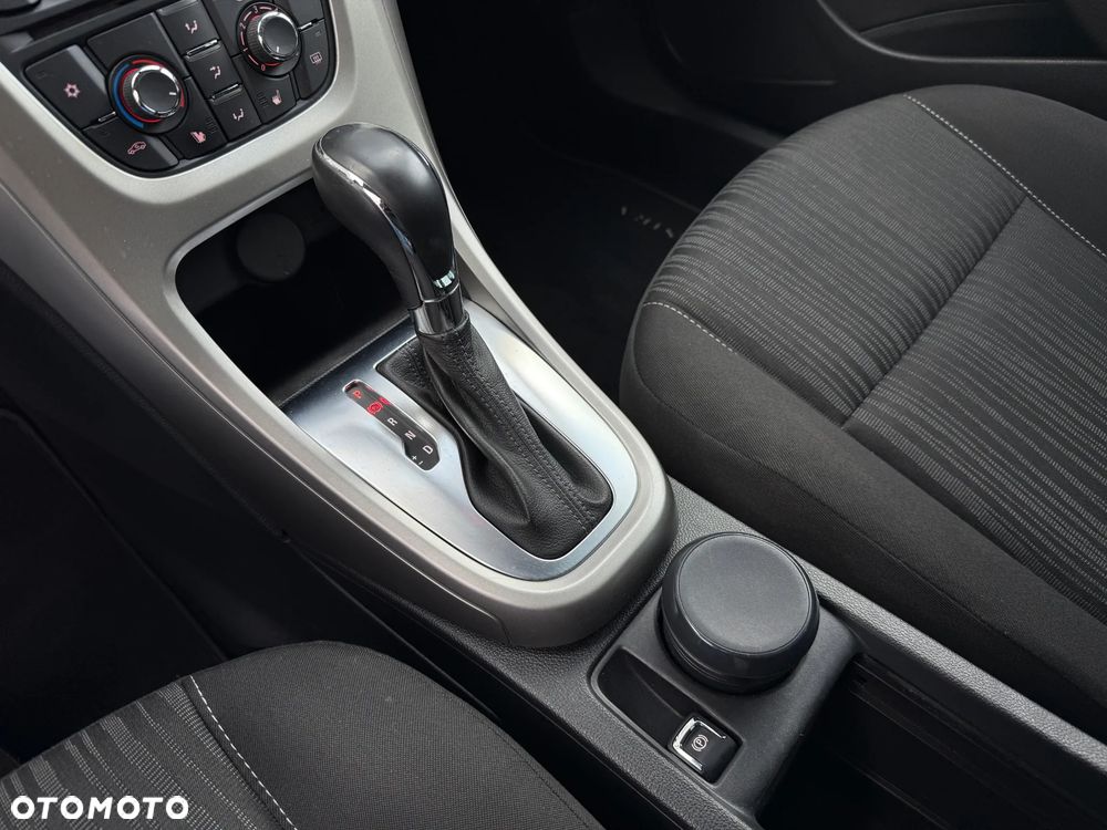 Opel Astra - 16