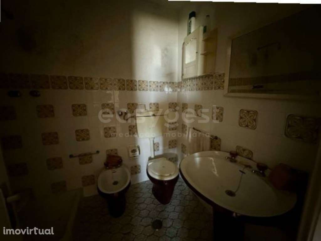 Moradia no Ferro - Para remodelar - Grande imagem: 5/13